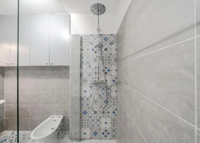 Wdf 2 Bedrooms Heart Of Cannes!! Cannes